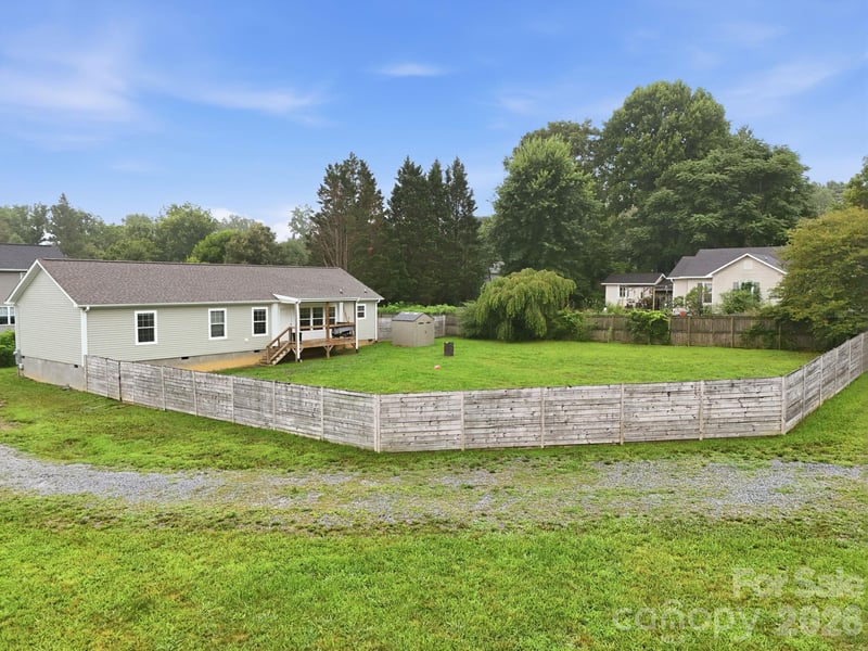 417 Glover St, Hendersonville, NC 28792
