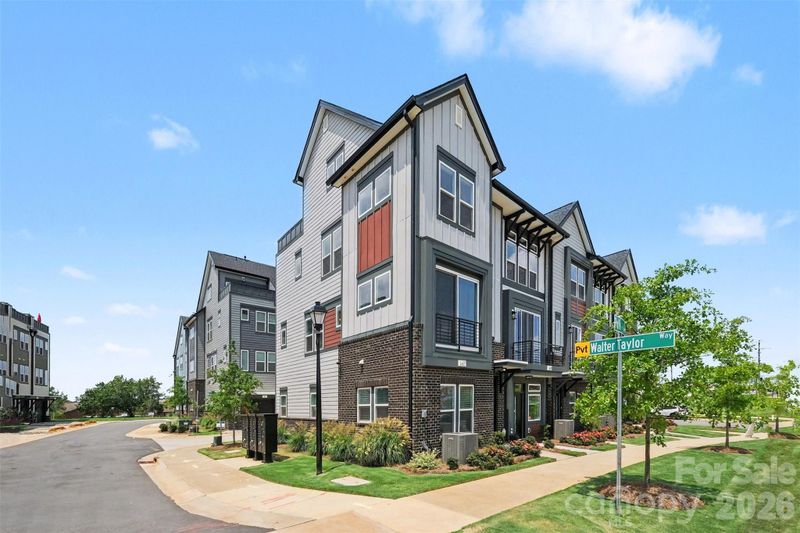 1607 Polk St, Charlotte, NC 28206