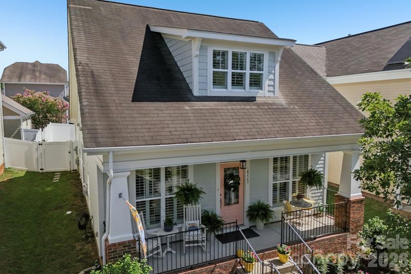 16447 Leavitt Ln, Davidson, NC 28036