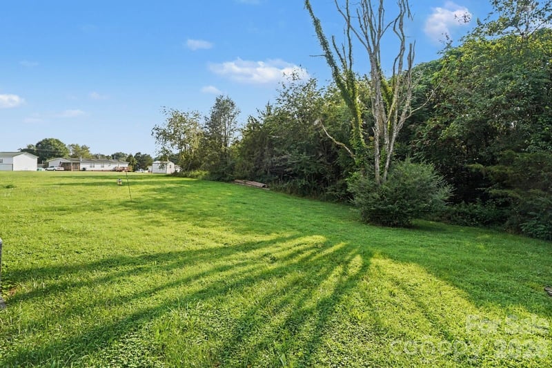 115 Greenmont Dr, Stony Point, NC 28678