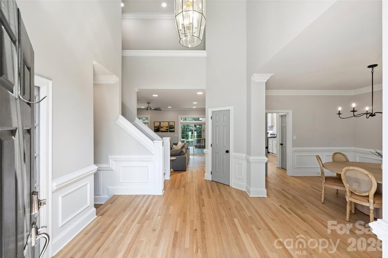 7701 Walthall Ct, Charlotte, NC 28210