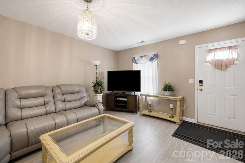 302 W Elm St, Wingate, NC 28174