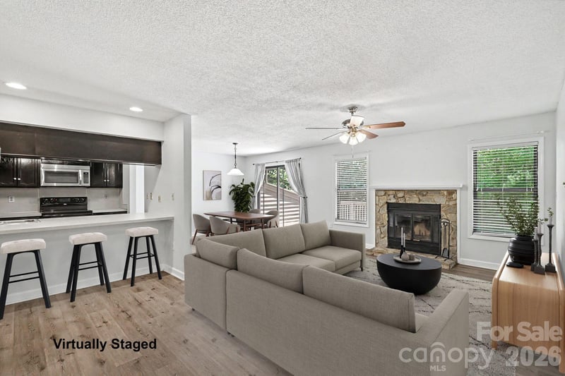 988 Cranberry Cir, Fort Mill, SC 29715