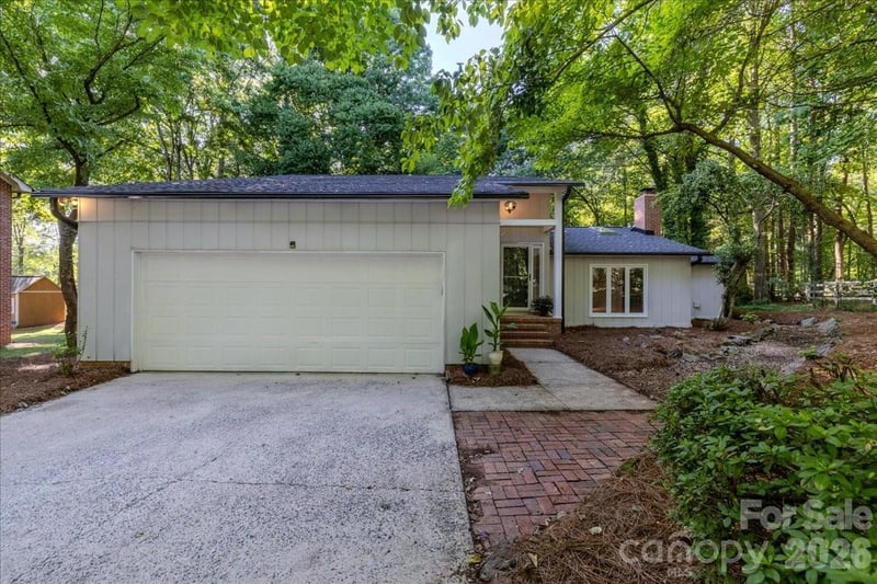 1107 Spring Fall Ct, Charlotte, NC 28213