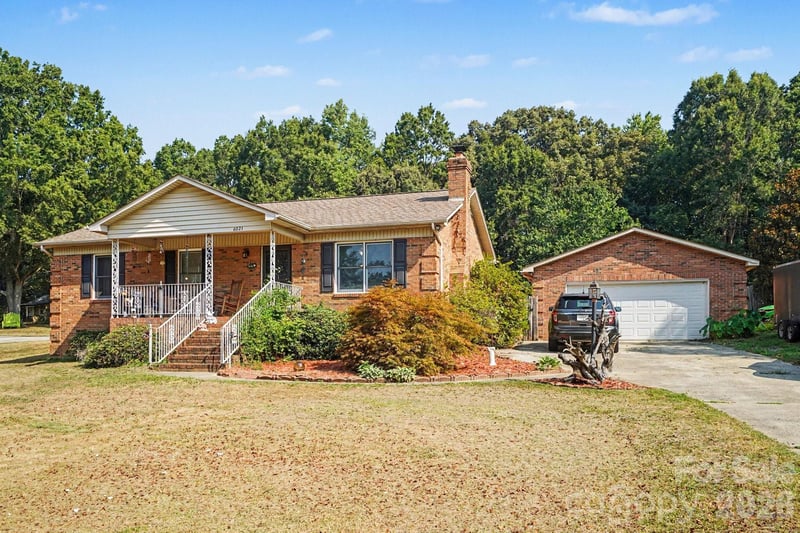 6021 Greyfield Dr, Monroe, NC 28110