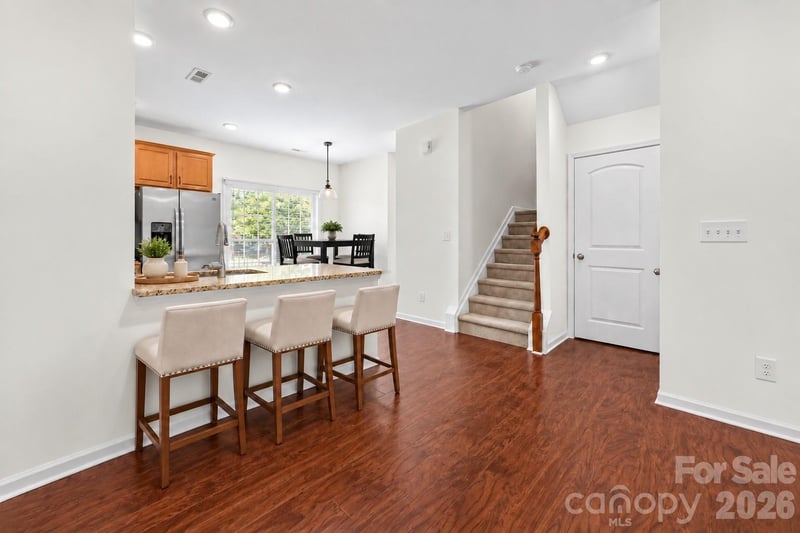 5516 John Mcdowell Pl, Charlotte, NC 28217