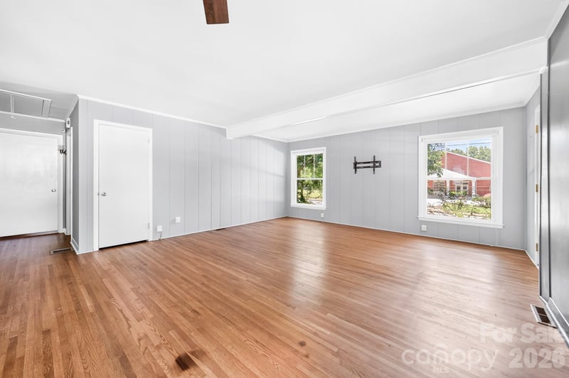 8418 Moores Chapel Rd, Charlotte, NC 28214