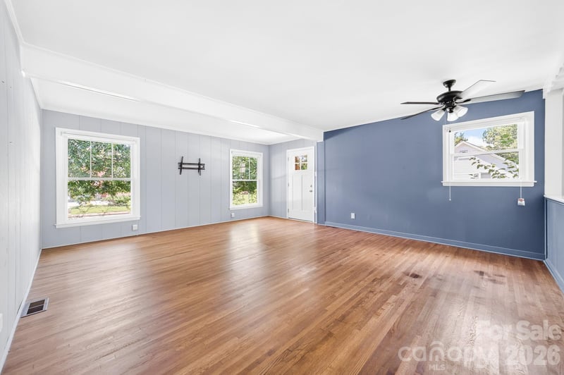 8418 Moores Chapel Rd, Charlotte, NC 28214