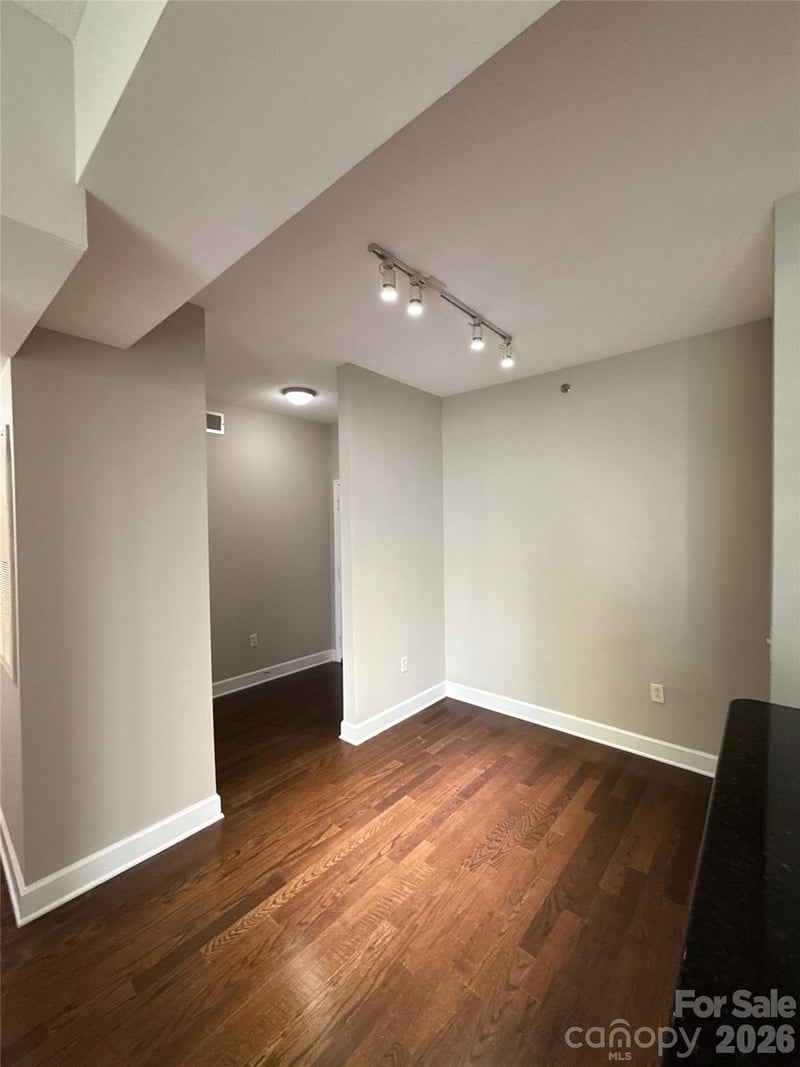 1315 East Blvd #407, Charlotte, NC 28203