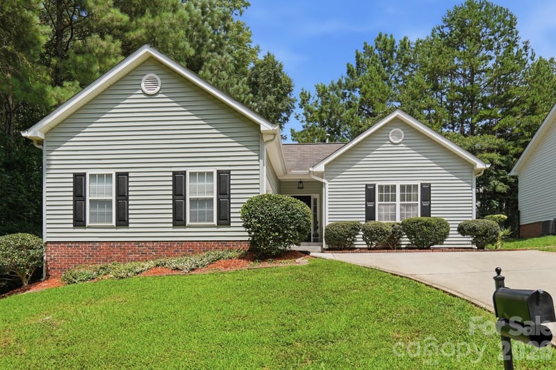 676 Continental Dr, Concord, NC 28025