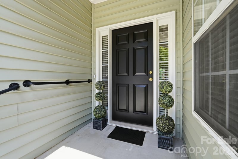676 Continental Dr, Concord, NC 28025