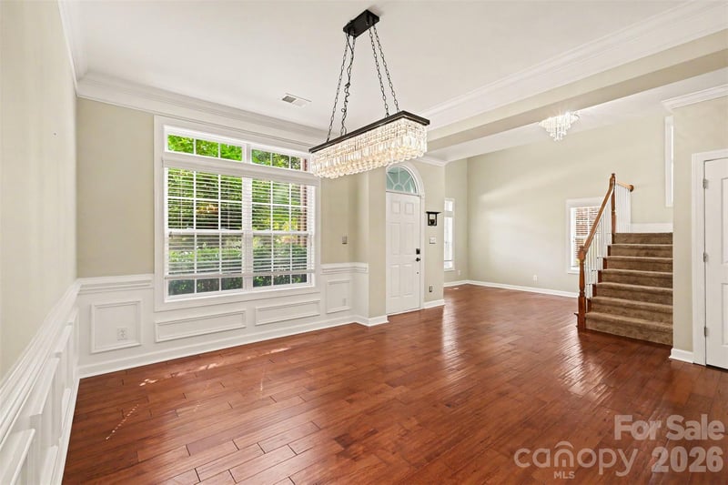 2400 River Oaks Dr, Waxhaw, NC 28173