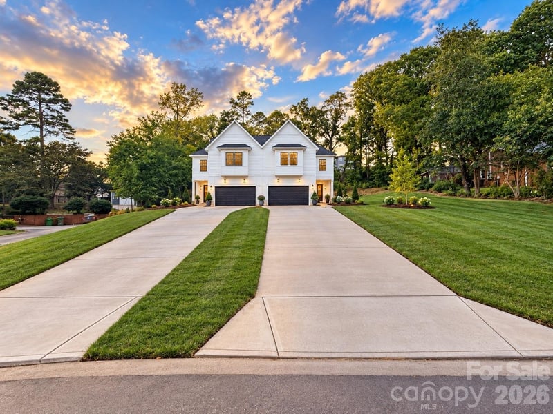 548 Carolyn Ln, Charlotte, NC 28213