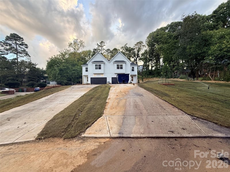 548 Carolyn Ln, Charlotte, NC 28213