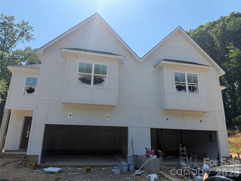 548 Carolyn Ln, Charlotte, NC 28213