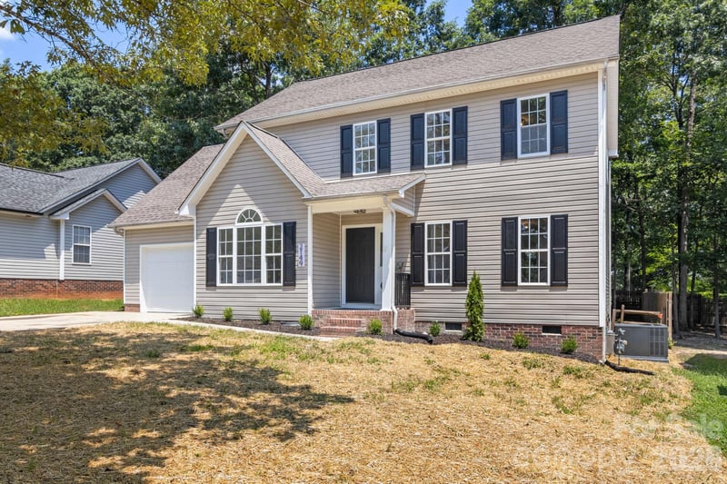 2149 Charles Towne Ct, Kannapolis, NC 28083