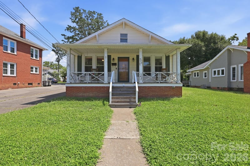 313 S Ridge Ave, Kannapolis, NC 28083