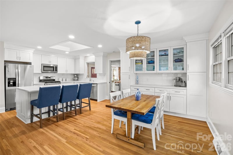 6326 Rosecrest Dr, Charlotte, NC 28210