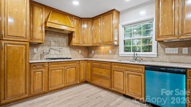 7515 Shady Ln, Charlotte, NC 28215