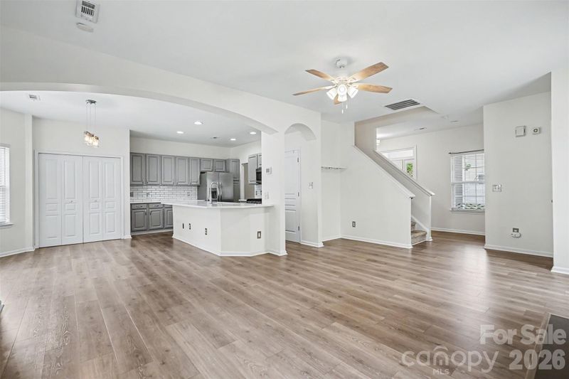 11364 Heritage Green Dr, Cornelius, NC 28031