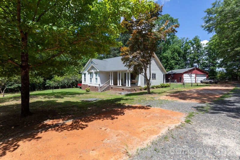 15224 Thomas Rd, Charlotte, NC 28278