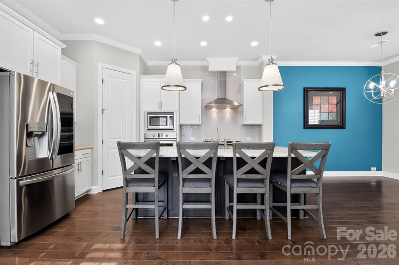 8910 Matthews Farm Ln, Charlotte, NC 28277
