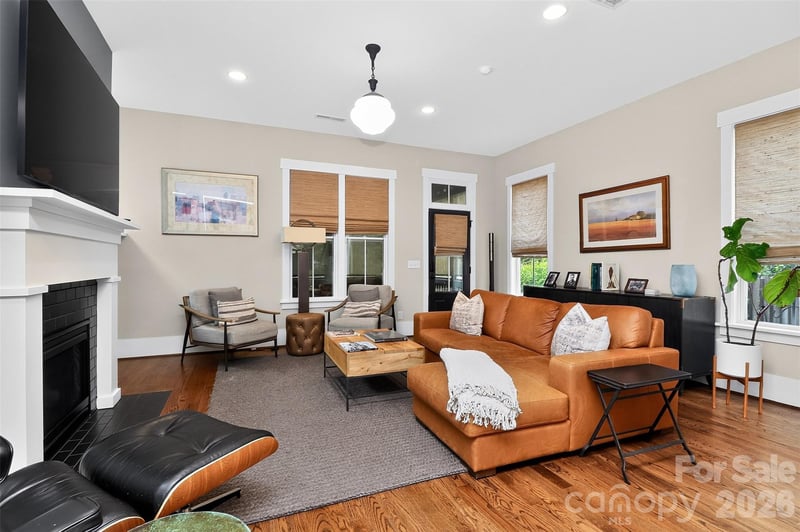 1539 Tippah Park Ct, Charlotte, NC 28205