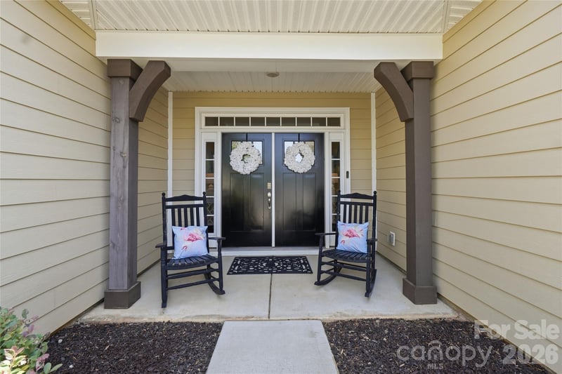 294 Robinwood Ln, Clover, SC 29710