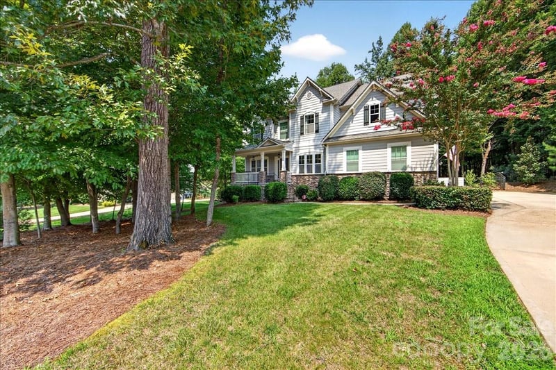 1217 Crofton Dr, Waxhaw, NC 28173