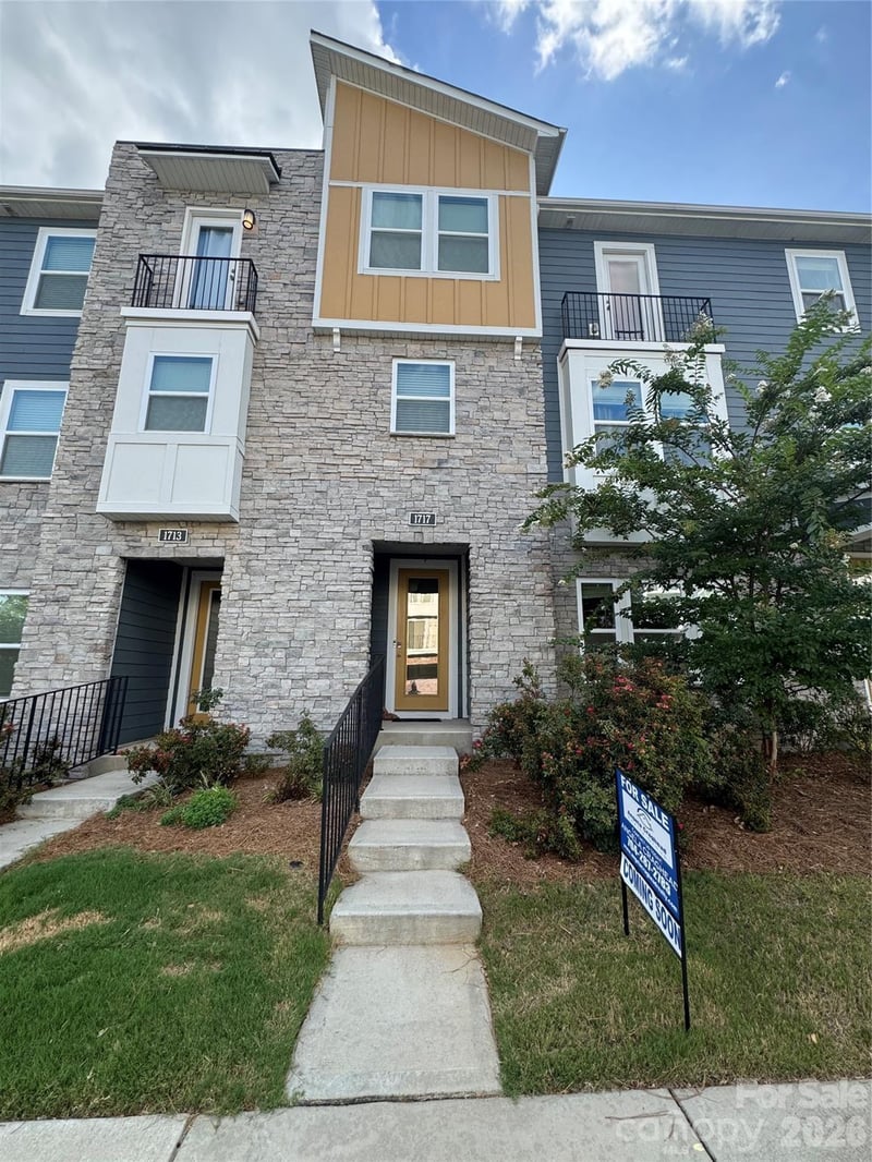 1717 Unison Dr, Charlotte, NC 28262