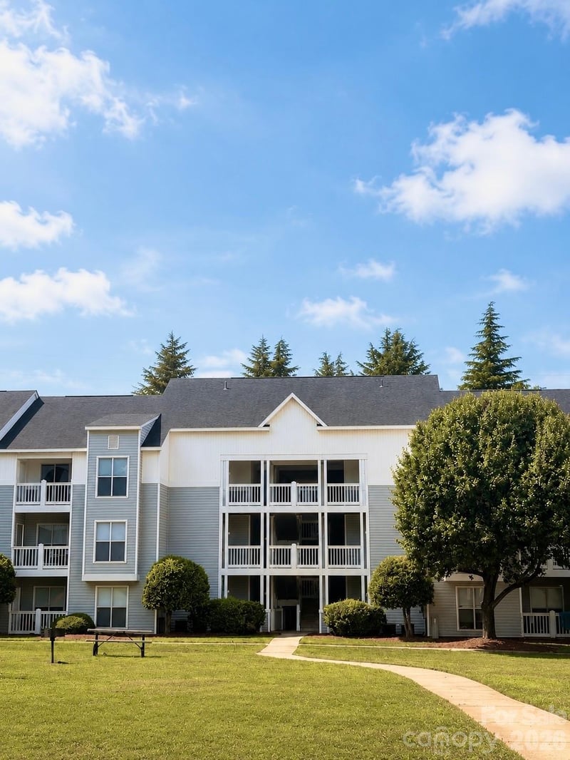 18 Hamiltons Bay Ct #436, Clover, SC 29710