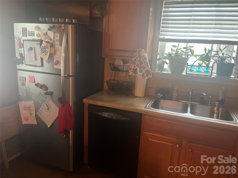 3024 Mayer House Ct, Charlotte, NC 28214