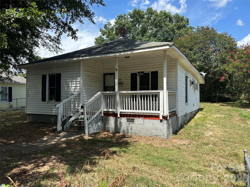 1032 Plymouth St, Gastonia, NC 28054