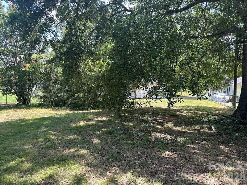 1032 Plymouth St, Gastonia, NC 28054