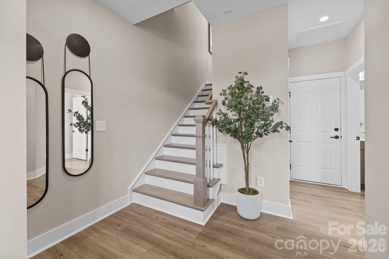 4121 Westbound Dr, Charlotte, NC 28278