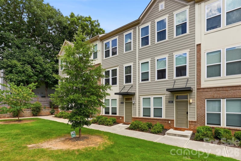 2009 Federation Ct, Charlotte, NC 28205