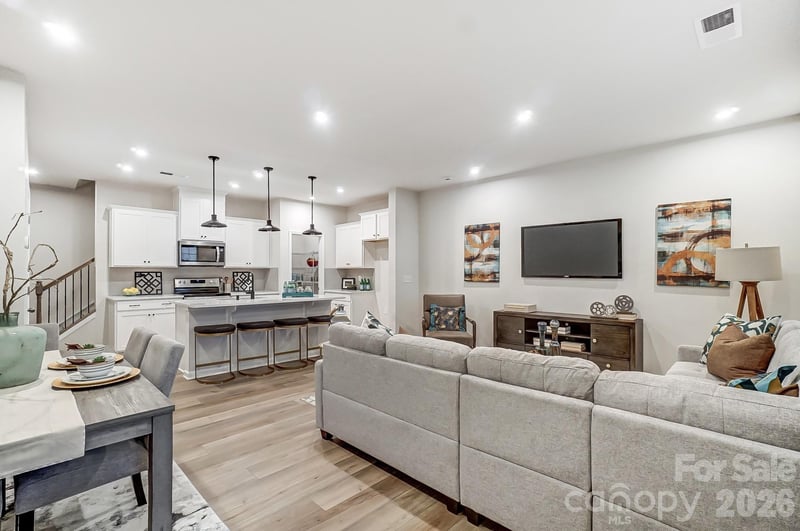 5217 Wyes Oak Ln, Charlotte, NC 28269