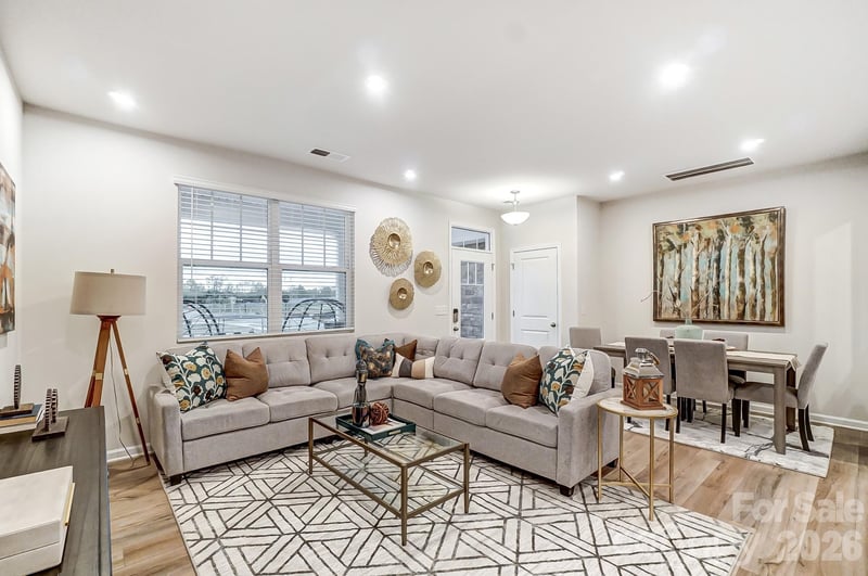 5221 Wyes Oak Ln, Charlotte, NC 28269
