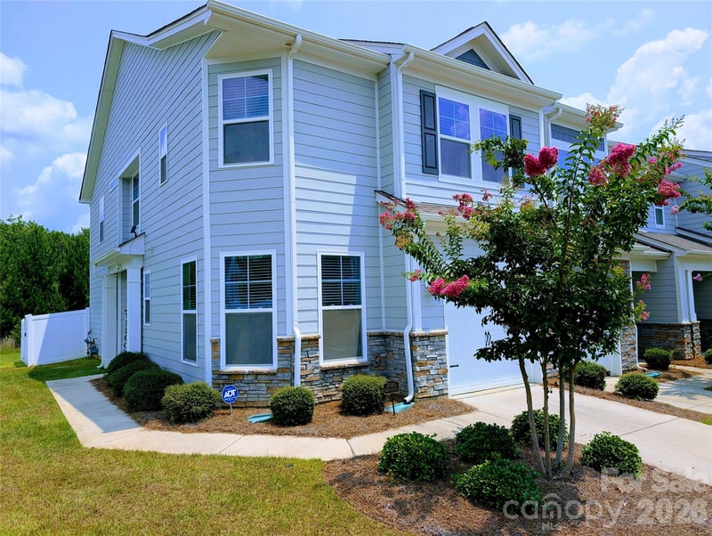 644 Altamonte Dr, Clover, SC 29710