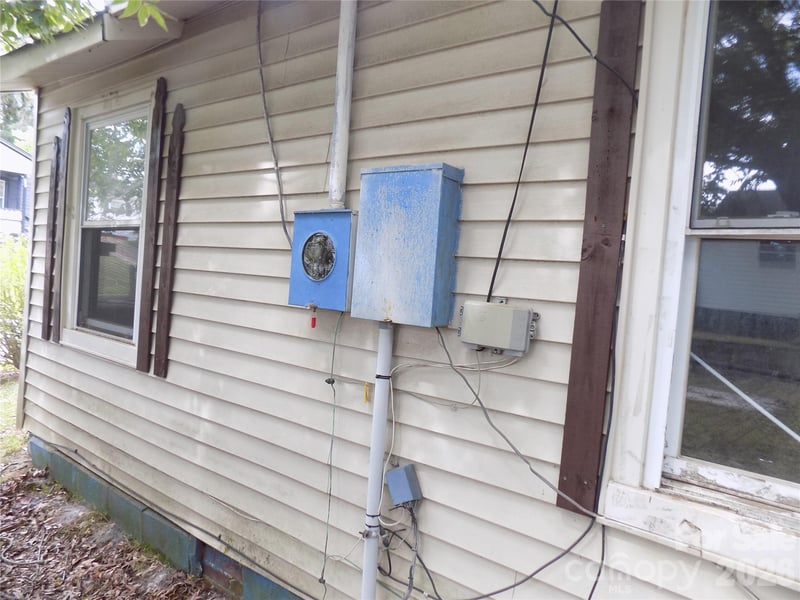 604 W Harrison Ave, Gastonia, NC 28052