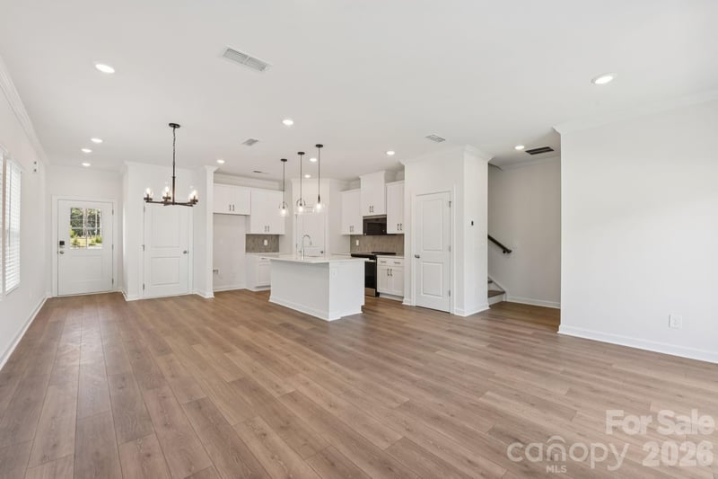 9004 Foggy Brook Loop, Charlotte, NC 28216