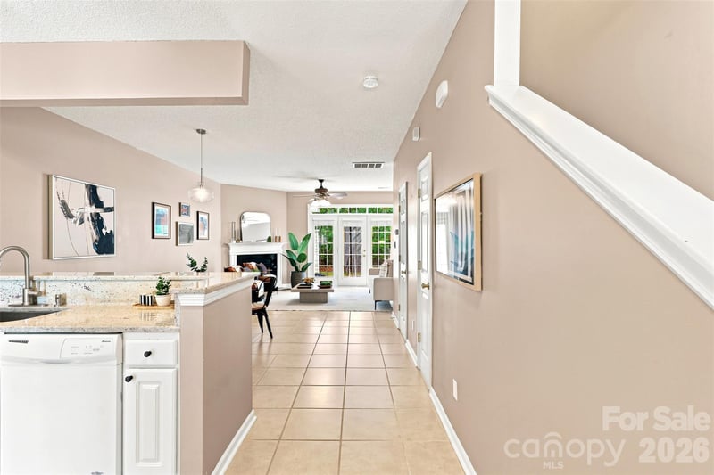 1323 Anthem Ct, Charlotte, NC 28205