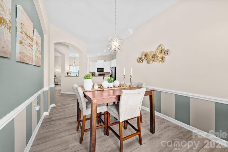 3813 Quiet Creek Cir, Charlotte, NC 28213