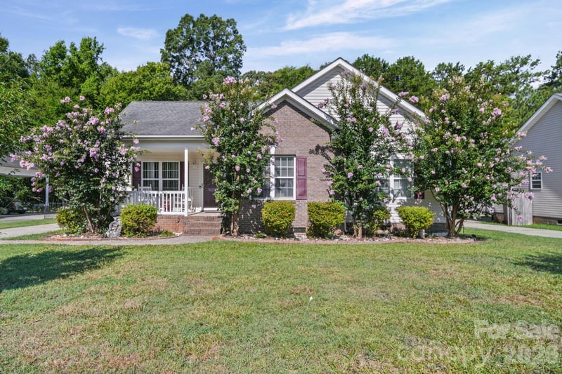 414 E East Village Dr, Monroe, NC 28112