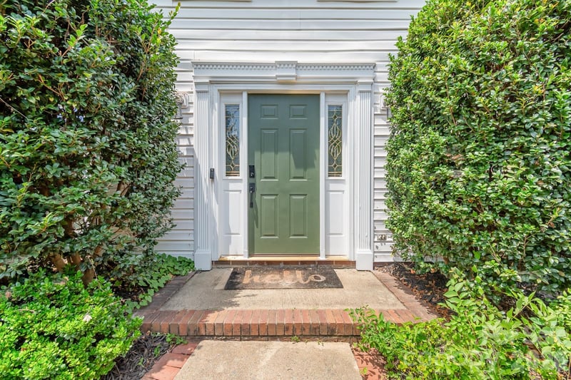 12328 Sandringham Pl, Charlotte, NC 28262