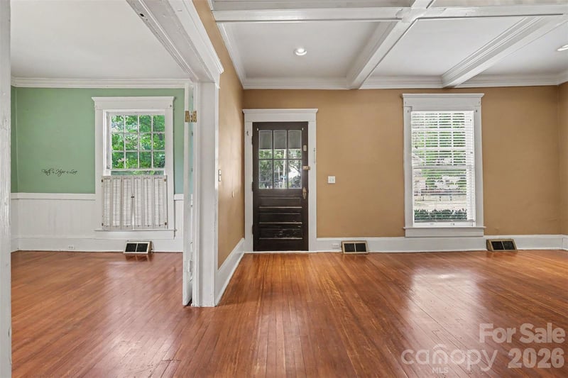 75 Cabarrus Ave, Concord, NC 28025