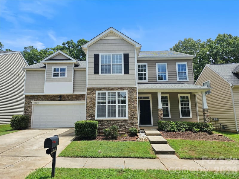 13514 Delstone Dr, Huntersville, NC 28078