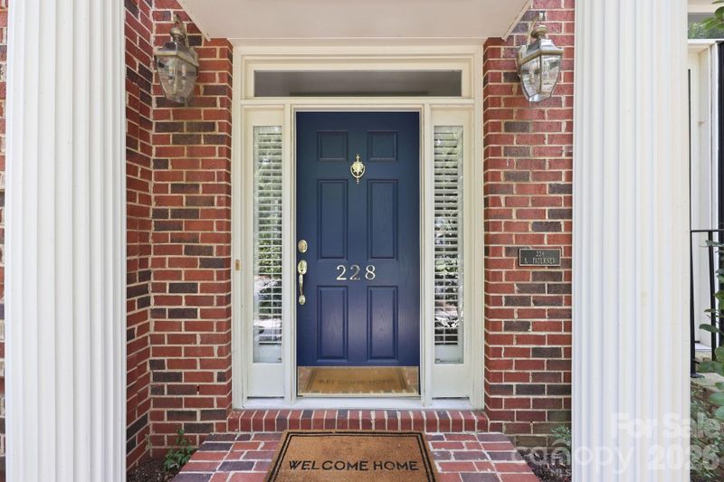 228 S Faulkner Way, Davidson, NC 28036