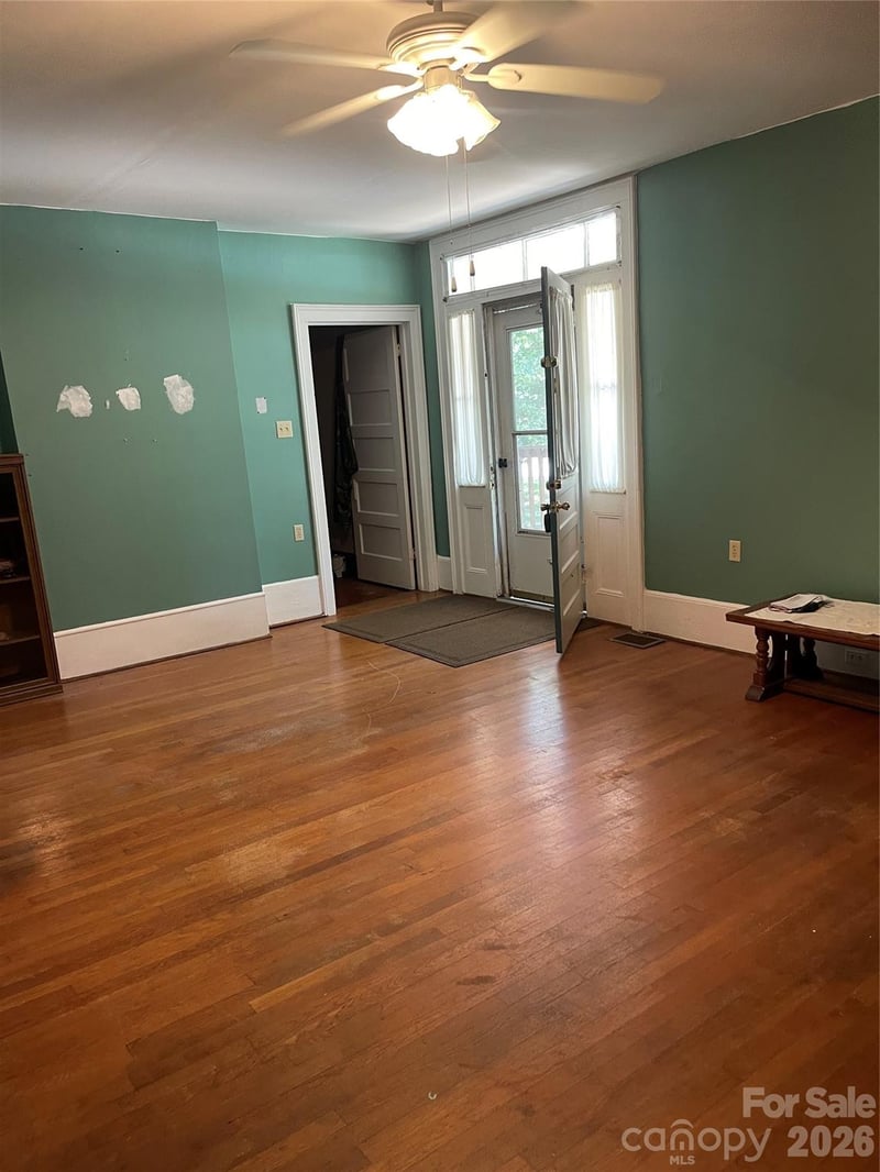 234 Jefferson St E, York, SC 29745