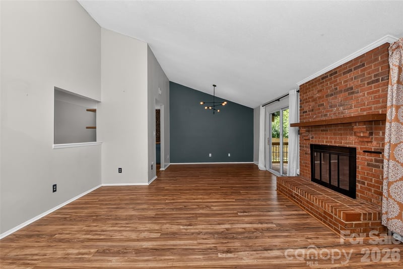5900 Tillery Dr, Charlotte, NC 28226